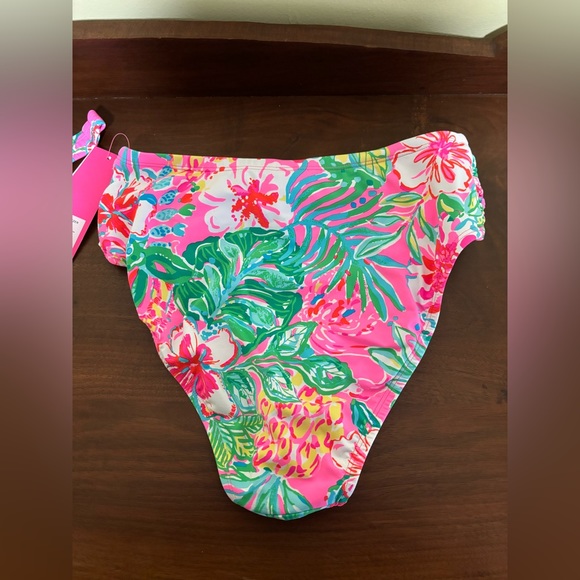 Lilly Pulitzer bathing suit - Picture 7 of 8